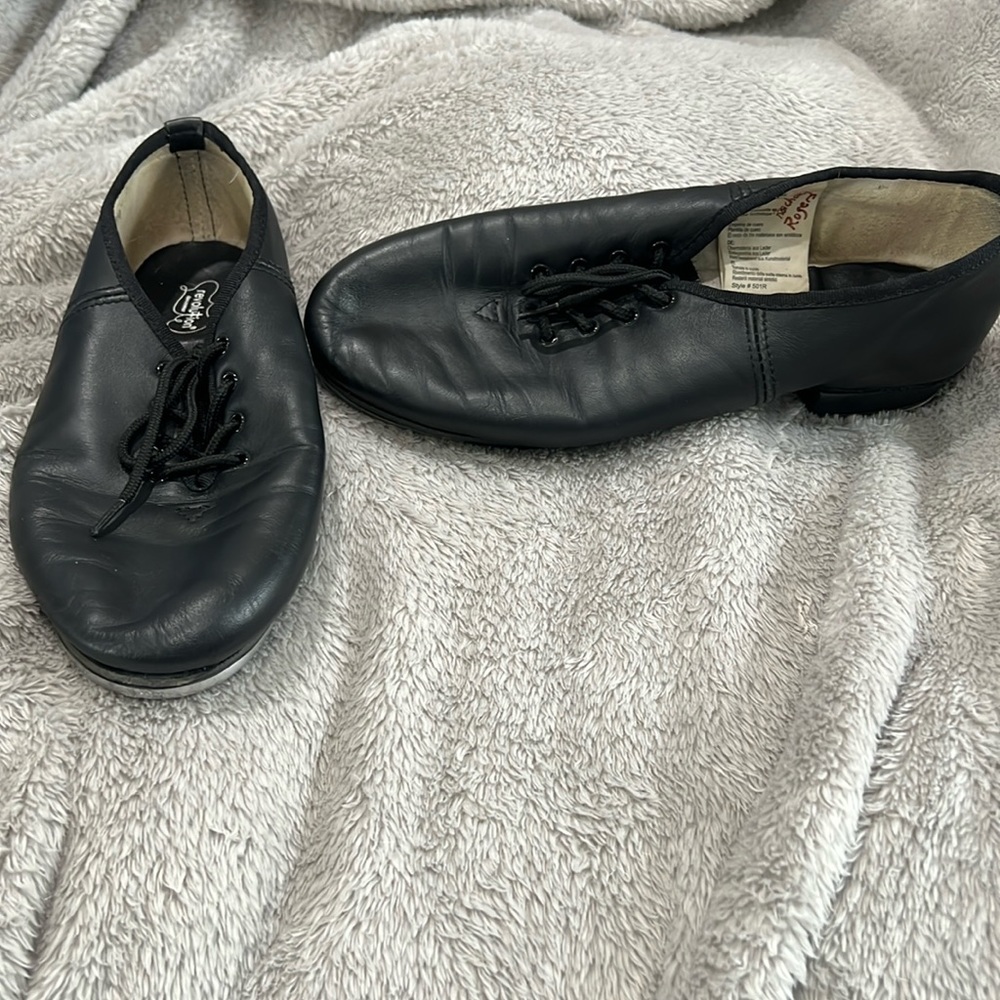 Black Revolution tap shoes , size 8M